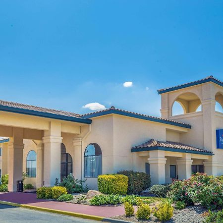 Baymont By Wyndham Tehachapi Hotell Exteriör bild